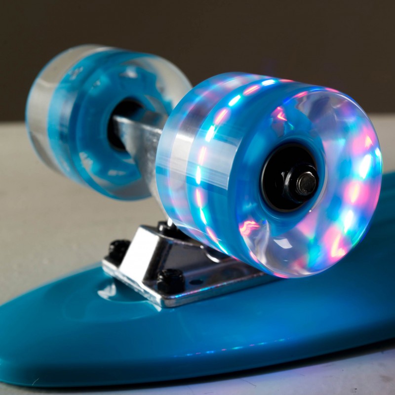 Πλαστικό mini cruiser skateboard 22.5'' μαύρο με LED ρόδες Fish (surf0504-226829)
